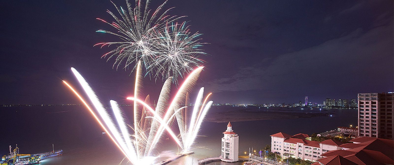 Straits Quay waterfront community on Andaman Island popular with expatriates in Penang